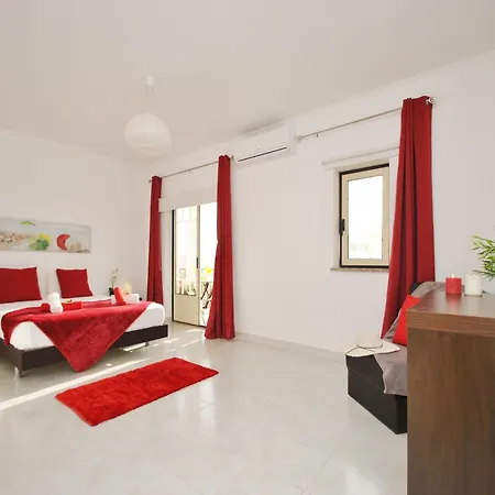 Apartamento Apartment In Santa Eulalia Near The Beach