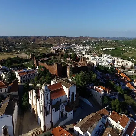 شقة Apartment In Santa Eulalia Near The Beach